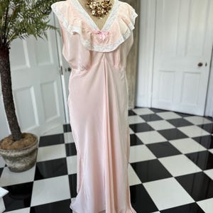 1930s Pale Pink Bias Cut Slip Dress  V Front, Ruffles & Cream Lace extra large in size