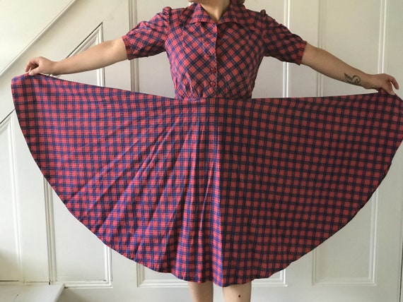 1950s dress checked pink and blue full circle skir
