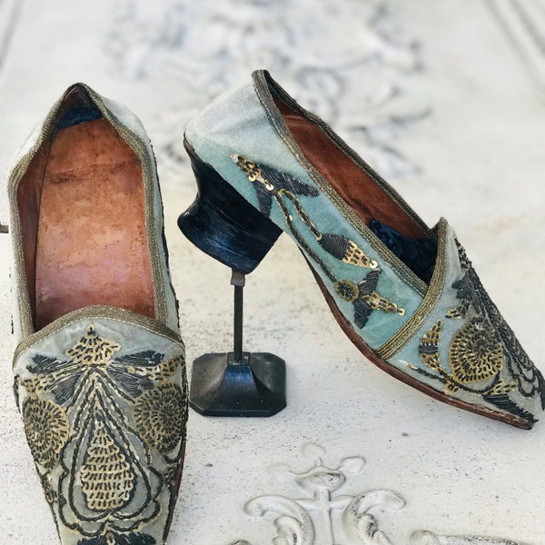 Antique French Ottoman 19th century shoes with sequin and metallic embroidery