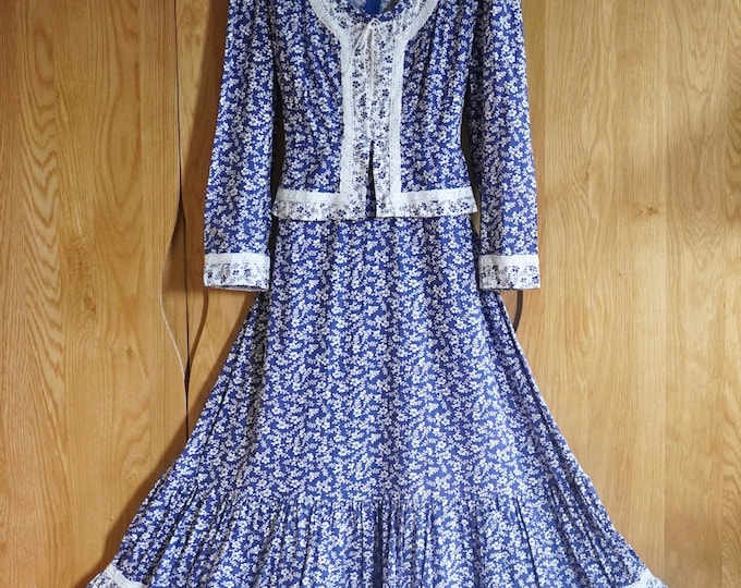 1970s Gunne Sax Pattern Floral Peplum Corset Tiered Dress, Cowgirl ...