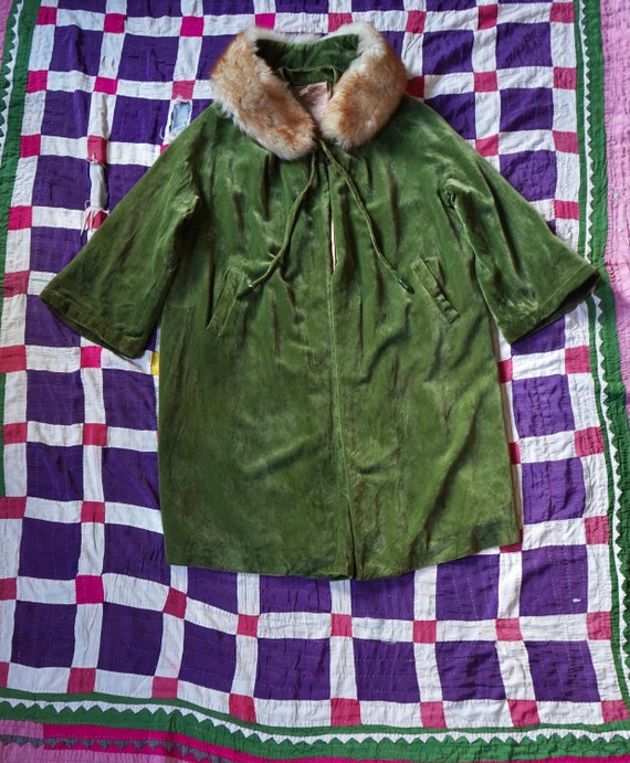 1920s-1940s Green Cotton Velvet Duster Jacket wit… - image 1