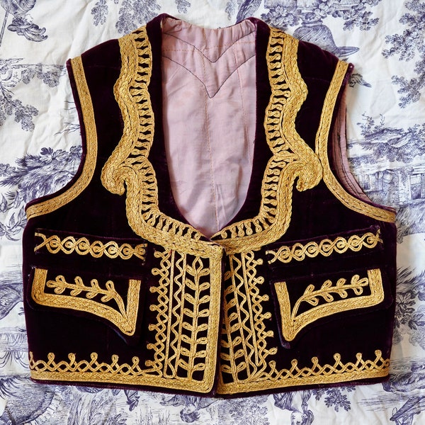 ON HOLD*1940s Art Deco/Ottoman Embroidered Silk Velvet Vest/Bolero,Hippie/Boho/70s/Jimi Hendrix Cropped Waistcoat/Short Jacket