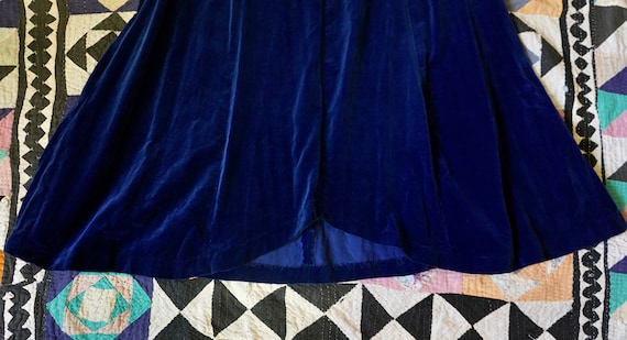 1930s 1940s Bias Cut Blue Velvet Dress, 30s 40s G… - image 7