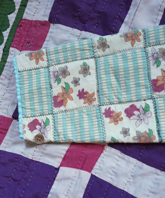 Vintage  Embroidered Patchwork Print Quilted /Pad… - image 8