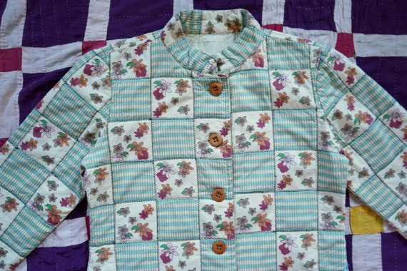 Vintage  Embroidered Patchwork Print Quilted /Pad… - image 4