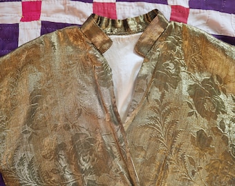 1930s Embossed Gold Lamé Wrap Blouse/Jacket, Antique Art Deco/Glamour Metallic Bolero