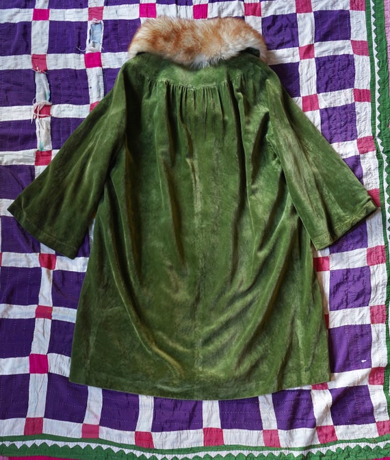 1920s-1940s Green Cotton Velvet Duster Jacket wit… - image 2