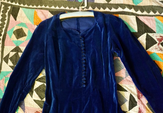 1930s 1940s Bias Cut Blue Velvet Dress, 30s 40s G… - image 4
