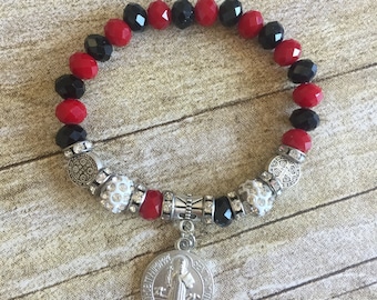 Protection Bracelet with St. Benedict Medal. Pulsera de Proteccion con la medalla de San Benito