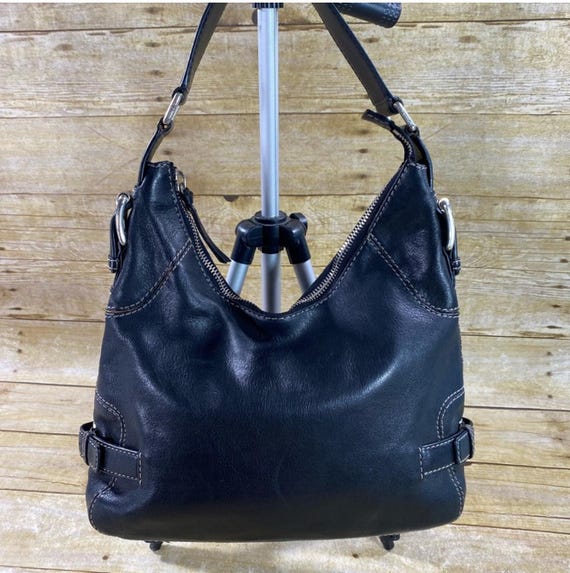 Pre-loved Michael Kors Black Leather Shoulder Silver Hardware