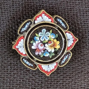 Beautiful Antique Micro Mosaic Geometric Red & Black Floral Brooch - Italian Micromosaic Millefiori C Clasp E208