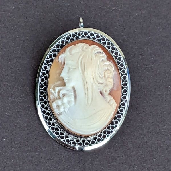 Beaucraft Sterling Silver Cameo Pendant / Brooch, Beau Ster 925 Setting Carved Shell Portrait, Vintage E85