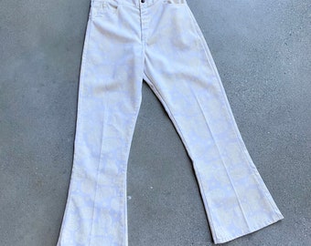 Vintage 1970s Ladies Landlubber Jeans Nail Head 