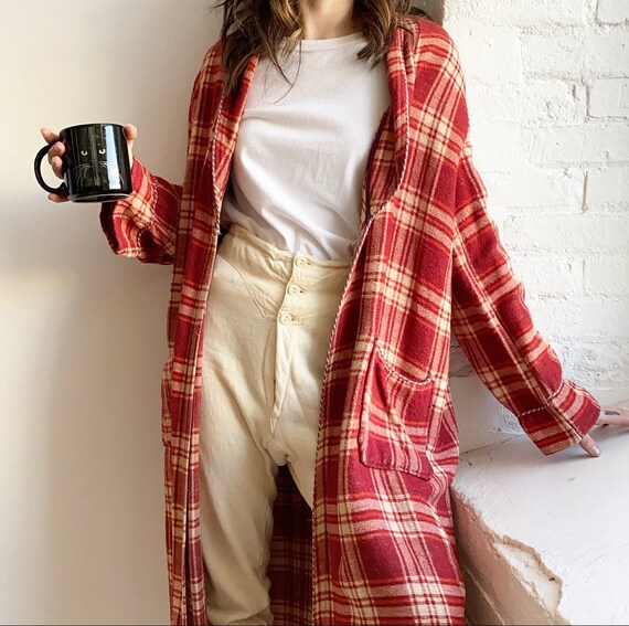 XS Red Plaid Beacon Robe