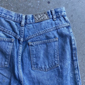 Vintage 90s Jeans / Bonjour Jeans Small / Vintage High Waisted Jeans / Vintage Stone Washed Jeans / Vintage Light Wash Denim Jeans 28 Waist image 9