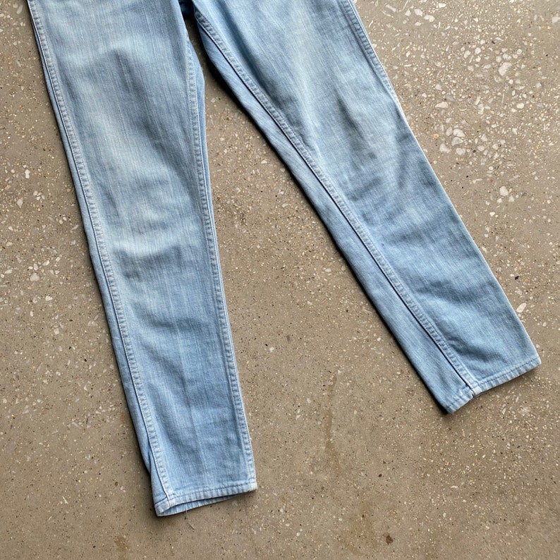 Vintage Tapered Leg Wrangler Jeans / Vintage 70s Wrangler Jeans / Light Wash Womens Jeans / Vintage Womens Wrangler Jeans XS image 4