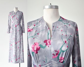 Vintage 1970s Maxi Dress / Gray Floral Maxi Dress / Long Polyester Dress / Vintage 1970s Maxi Dress / Cherry Blossom Print Vintage Dress