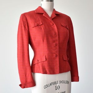 Blazer en laine rouge vintage des années 1950 / Blazer en laine rouge des années 1960 / Veste en tweed rouge / Veste vintage recadrée / Veste en laine rouge / Veste de costume des années 1960 image 3