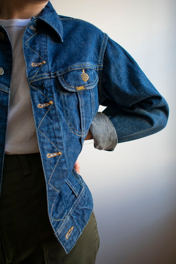 Vintage Lee Jean Jacket / Vintage Dark Denim Jean… - image 6