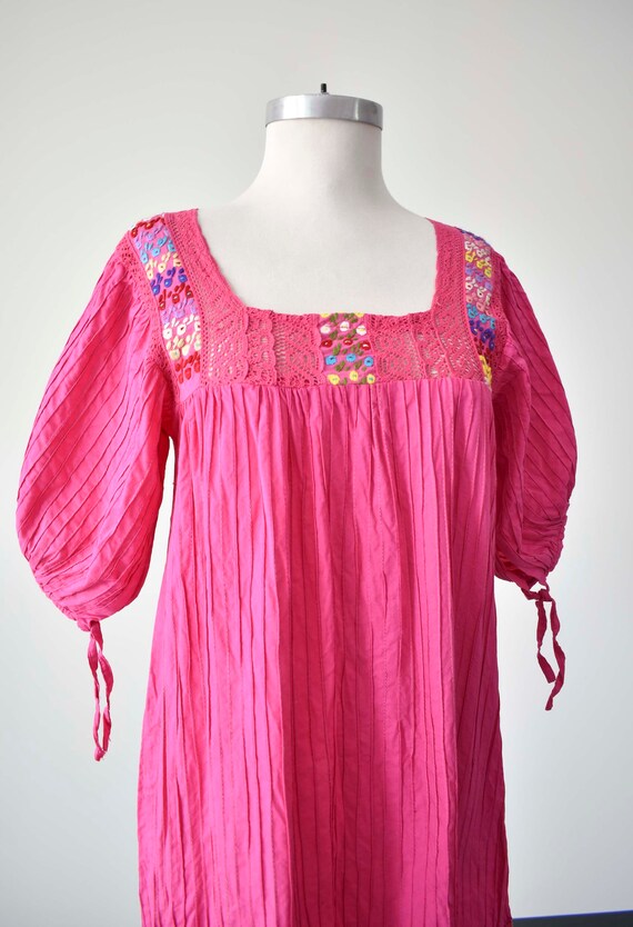 Vintage Bright Pink Cotton Embroidered Mexican Dr… - image 4