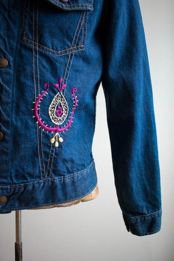Vintage Denim Jacket / Vintage Embroidered Denim … - image 5
