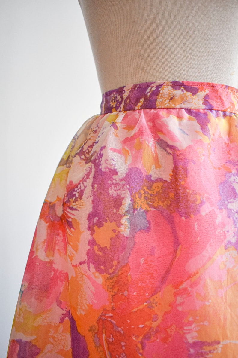1950s Pink Floral Skirt image 3
