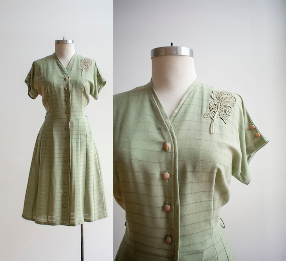 Vintage 1940s Cocktail Dress / Sage Green 1940s Co