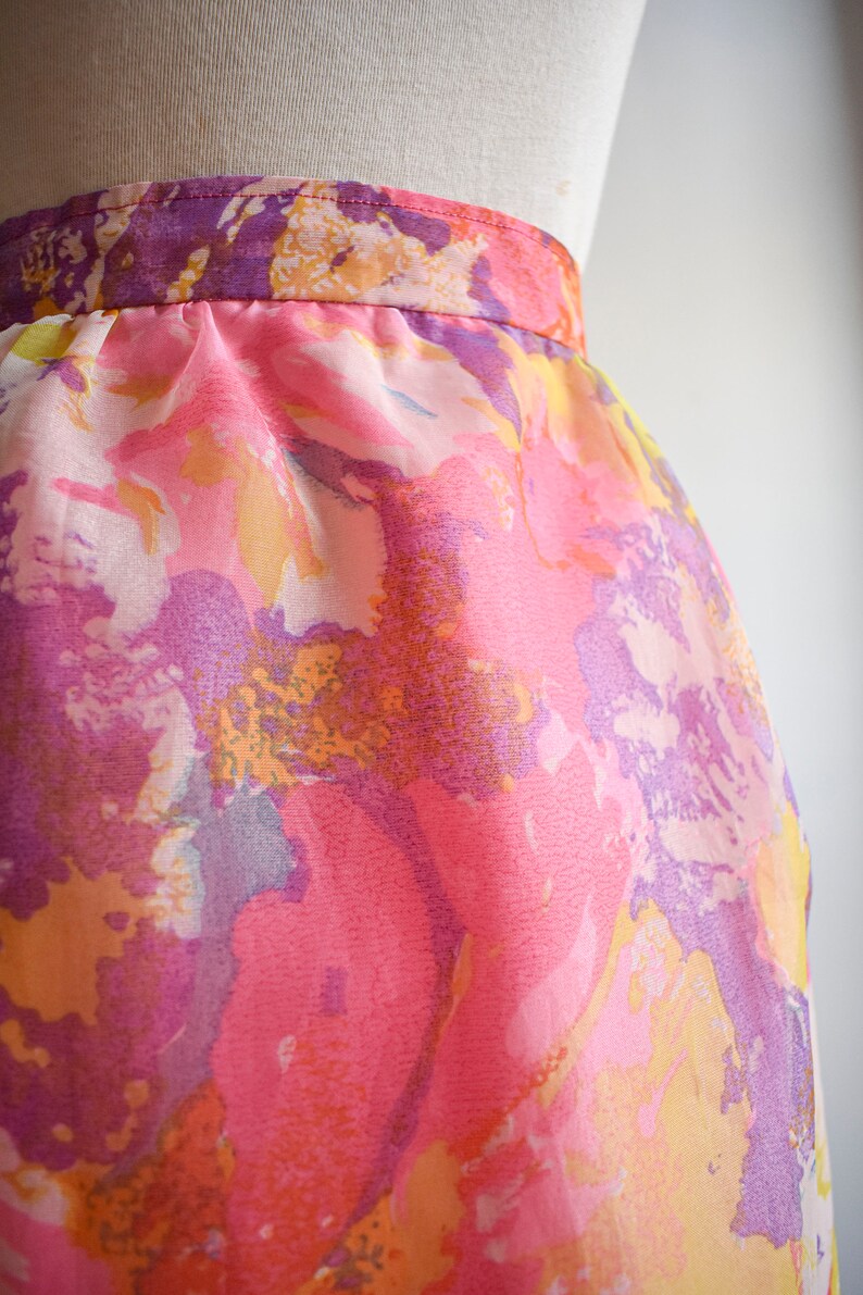 1950s Pink Floral Skirt image 7