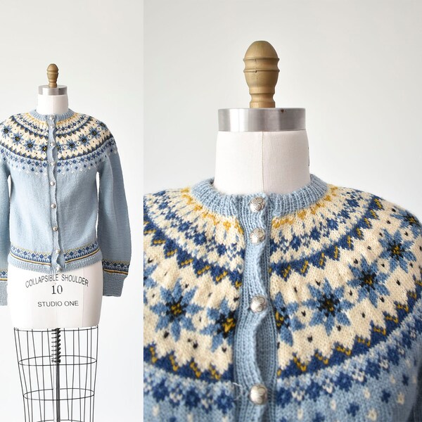 Vintage Knit Cardigan Sweater / Fair Isle Cardigan Sweater / Vintage Snowflake Sweater / Snowflake Cardigan / Norwegian Style Sweater