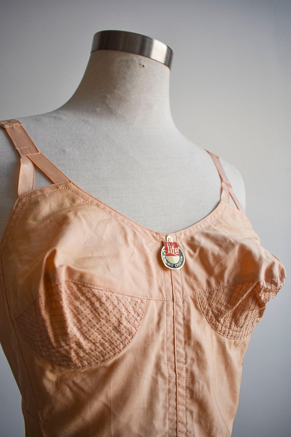 1940s Formfit Bustier Bra with Garter Straps - image 4