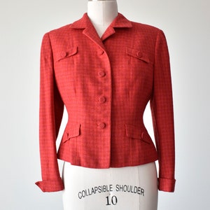 Blazer en laine rouge vintage des années 1950 / Blazer en laine rouge des années 1960 / Veste en tweed rouge / Veste vintage recadrée / Veste en laine rouge / Veste de costume des années 1960 image 2