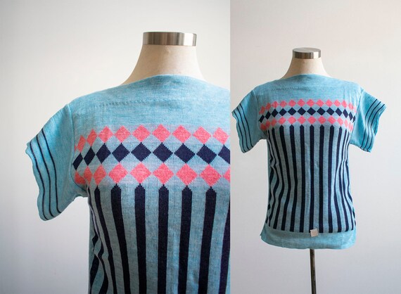 Vintage 1960s Knit Sweater / Vintage Knit Tshirt /