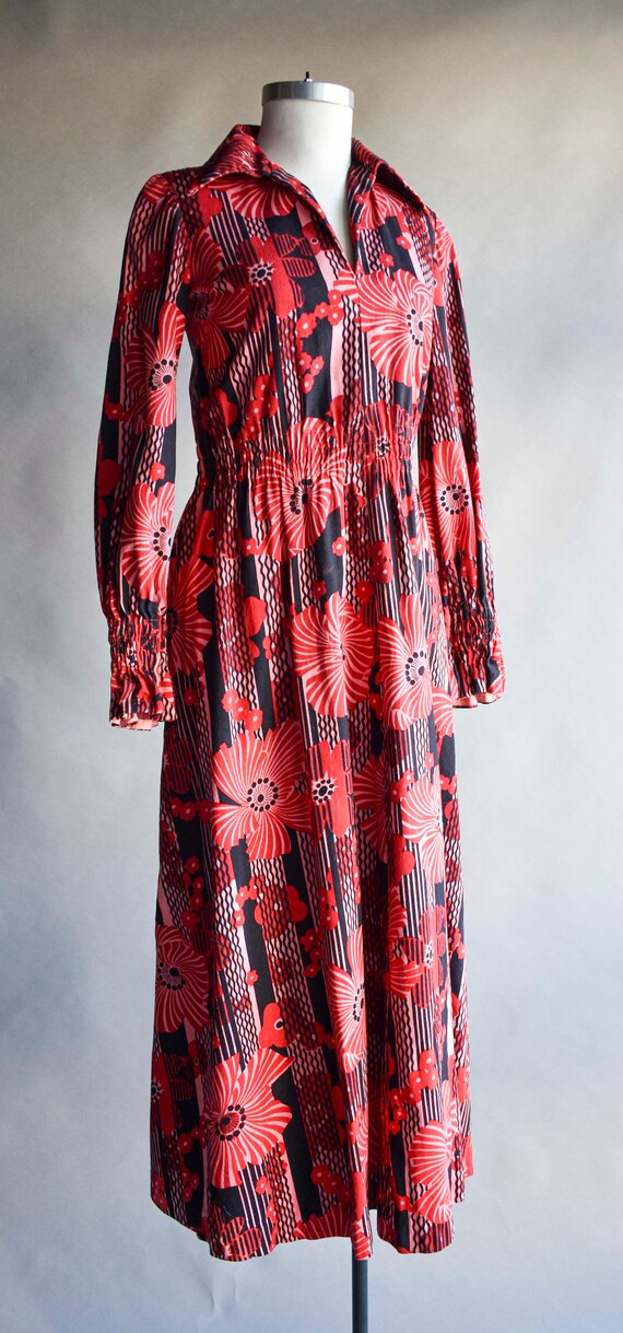 1970s Floral Maxi Dress / Vintage Heavy Cotton Re… - image 3