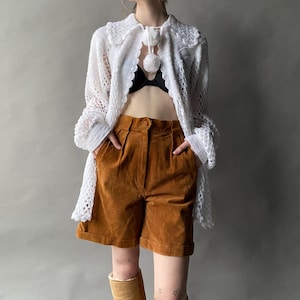 Vintage Suede Shorts / Vintage High Waist Shorts / Vintage Suede Leather Shorts / Tan Brown Suede Shorts XS