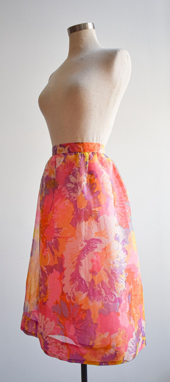 1950s Pink Floral Skirt - image 5