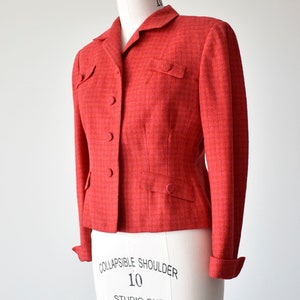 Blazer en laine rouge vintage des années 1950 / Blazer en laine rouge des années 1960 / Veste en tweed rouge / Veste vintage recadrée / Veste en laine rouge / Veste de costume des années 1960 image 5