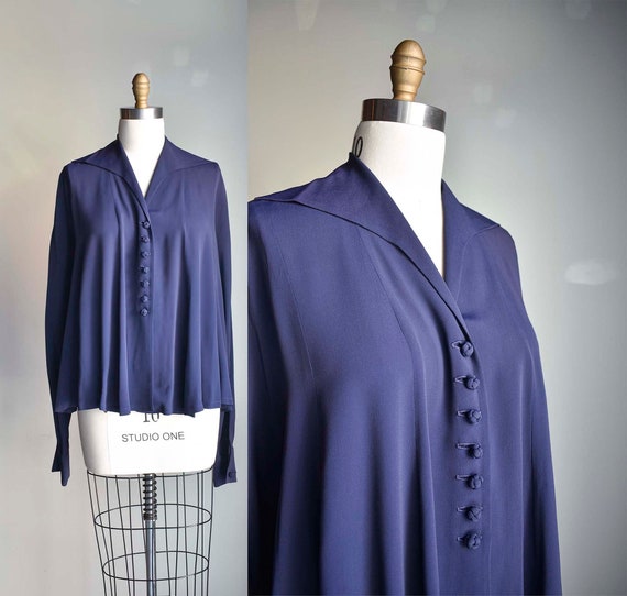 Vintage 1940s Navy Blue Blouse / 1940s Smocked Sw… - image 1