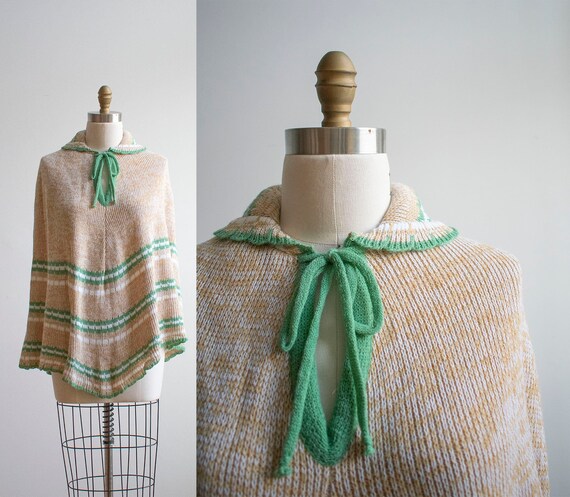 Vintage Knit Cape / 1970s Knit Cape / Vintage Knit