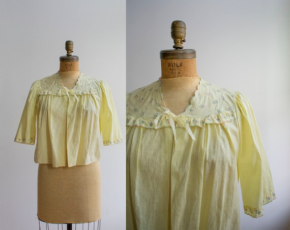 Vintage 1950s Bed Jacket / Gauzy Cotton Bed Jacket