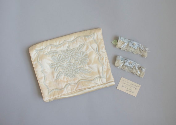 Vintage 1940s Lingerie Bag / Vintage Silk Lingerie