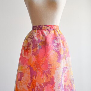 1950s Pink Floral Skirt image 2