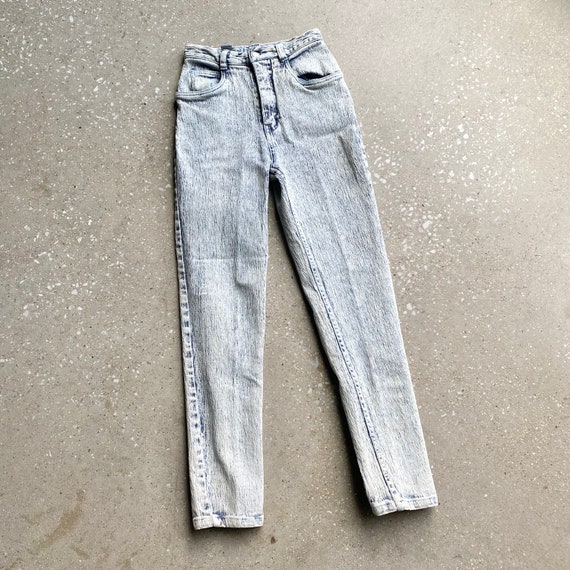 Vintage 80s Acid Wash Jeans / Vintage Tapered Leg… - image 1