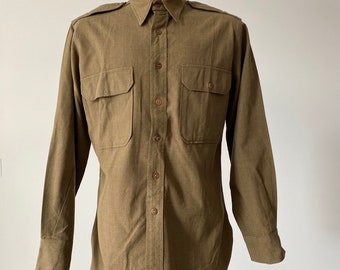 1940s Vintage Military Shirt / Vintage Wool Uniform Shirt / US Army Officers Regulation Shirt / Military Uniform Shirt