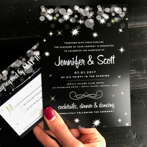 Funkelnde Einladungs-Set | Personalisierte Einladung mit Postkarte RSVP | Funkeln | NYE Hochzeitseinladung | Schwarz und Grün | Silvester Hochzeit
