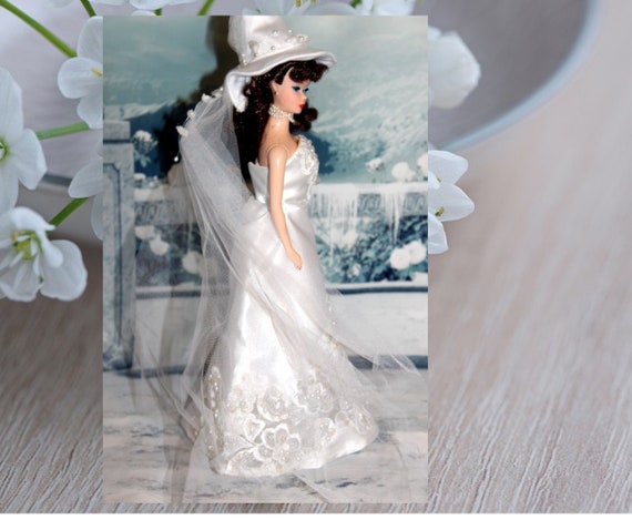 White witch cheap wedding dress