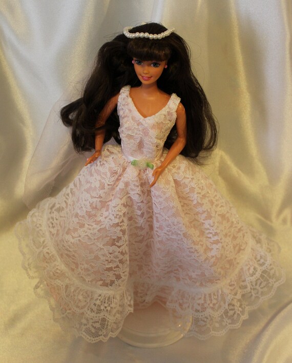 Robe de mariée mariage pour Barbie poupée mannequin femme