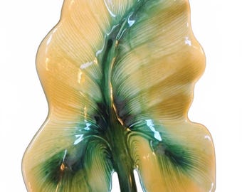 Vintage Hull 405 Ceramic Leaf Shaped Decorative Serving Dish