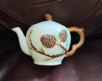 Vintage Parksmith Corp New York Teapot with Pinecone Design
