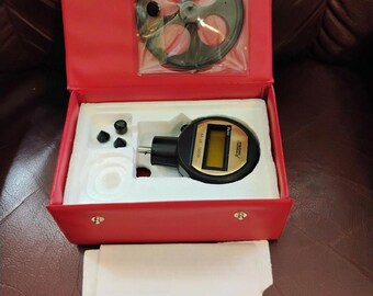 Kernco Instromet Co Model DT-25 Digital Tachometer RPM Meter with Accessories