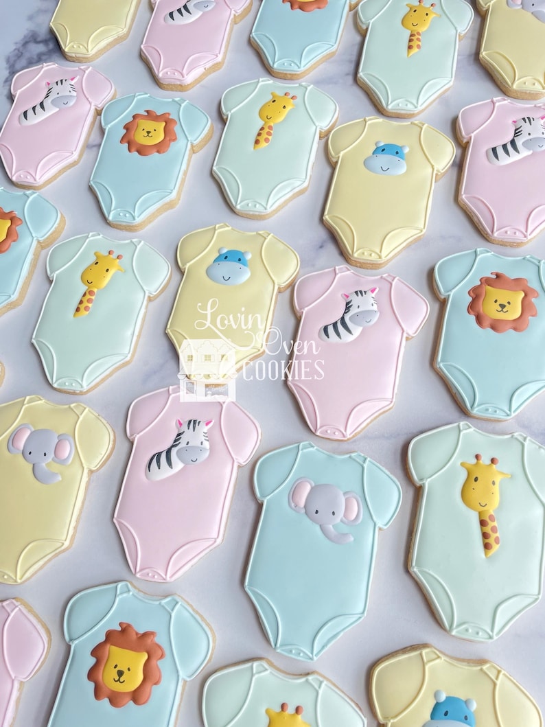 Galletas de azúcar decoradas con temática de safari y jungla, 1 docena de galletas, baby shower, cumpleaños, recuerdo comestible, mesa de postres, jirafa, león, elefante, imagen 1